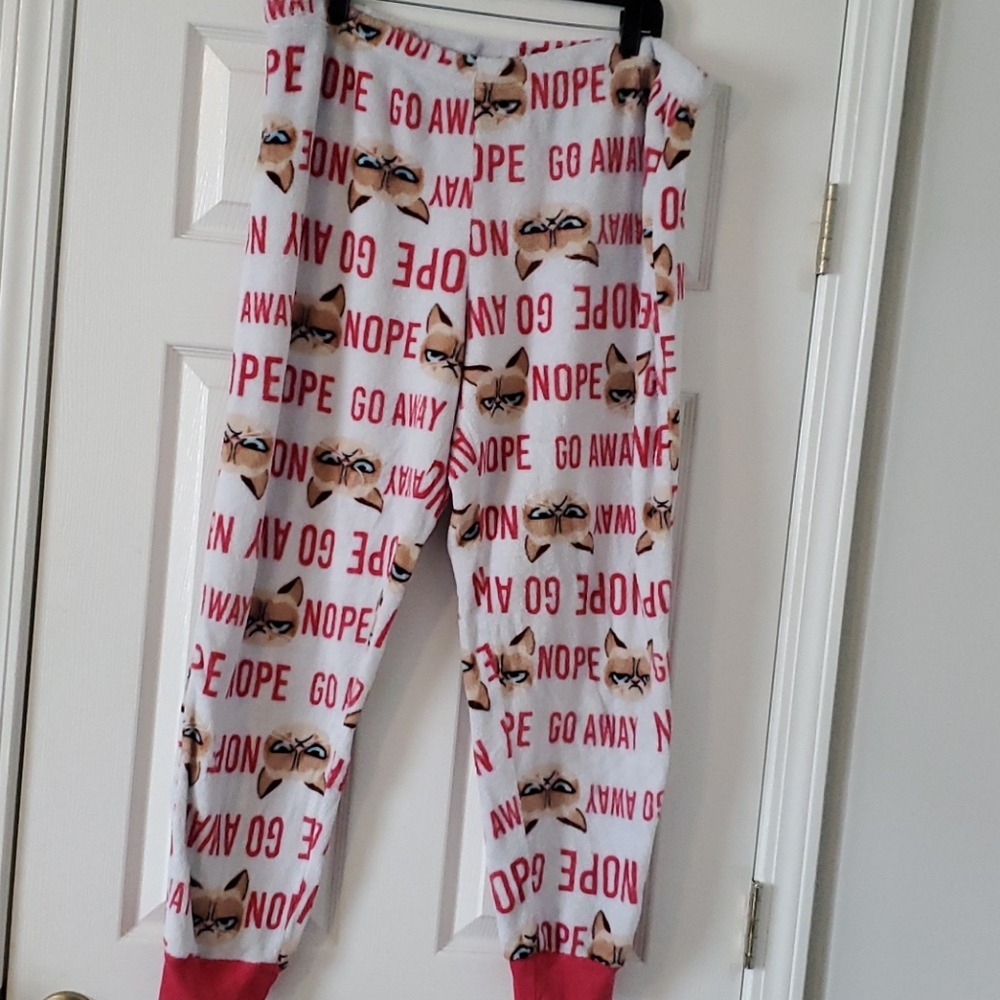 Sleep pants